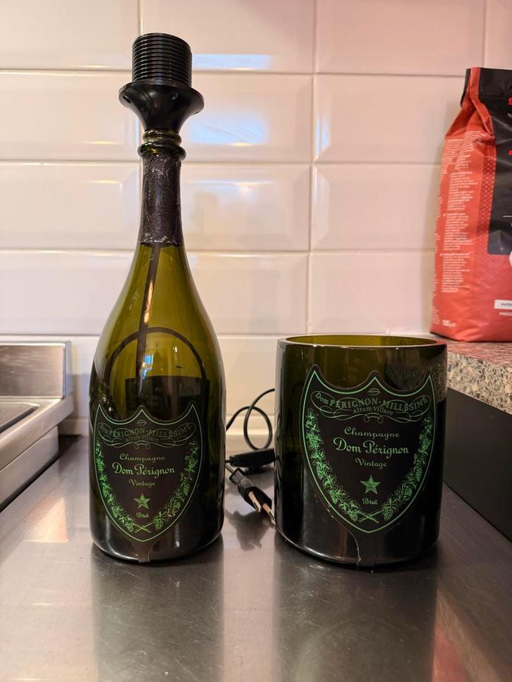 Dom Perignon Lamp + Kaarsenhouder (mancave, champagne), Huis en Inrichting, Lampen | Vloerlampen, Zo goed als nieuw, Minder dan 100 cm