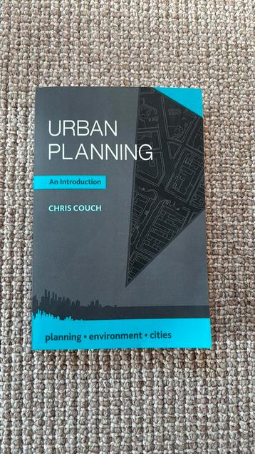Chris Couch (Author) - Urban Planning beschikbaar voor biedingen