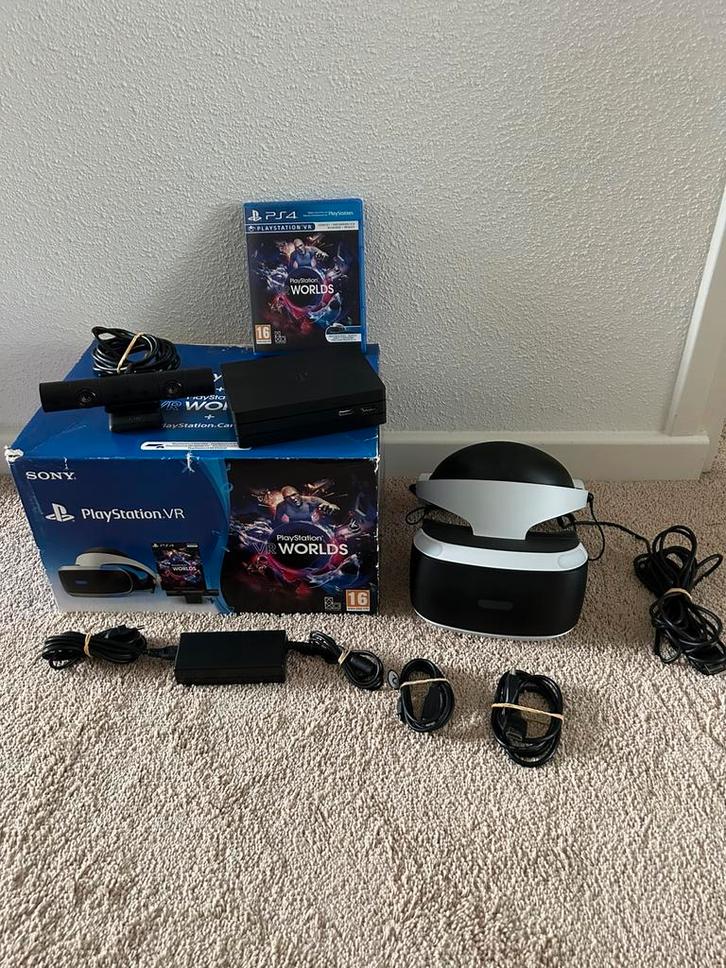 Playstation VR met camera en VR Worlds spel, Spelcomputers en Games, Virtual Reality, Zo goed als nieuw, Ophalen of Verzenden