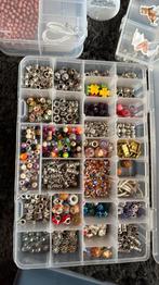 Heel veel docerse kralen, letter ed om sieraden te maken, Hobby en Vrije tijd, Kralen en Sieraden maken, Ophalen of Verzenden