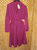 NIEUW Jurkje  New Collection serie Made italy
NIEUW
M/L, Kleding | Dames, Jurken, Ophalen of Verzenden, Nieuw, Onder de knie