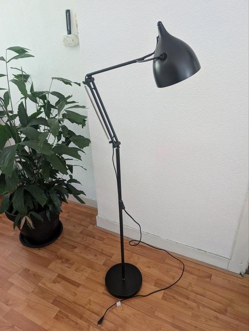 Staande lamp vloerlamp Zuiver reader zwart, Huis en Inrichting, Lampen | Vloerlampen, Zo goed als nieuw, Ophalen