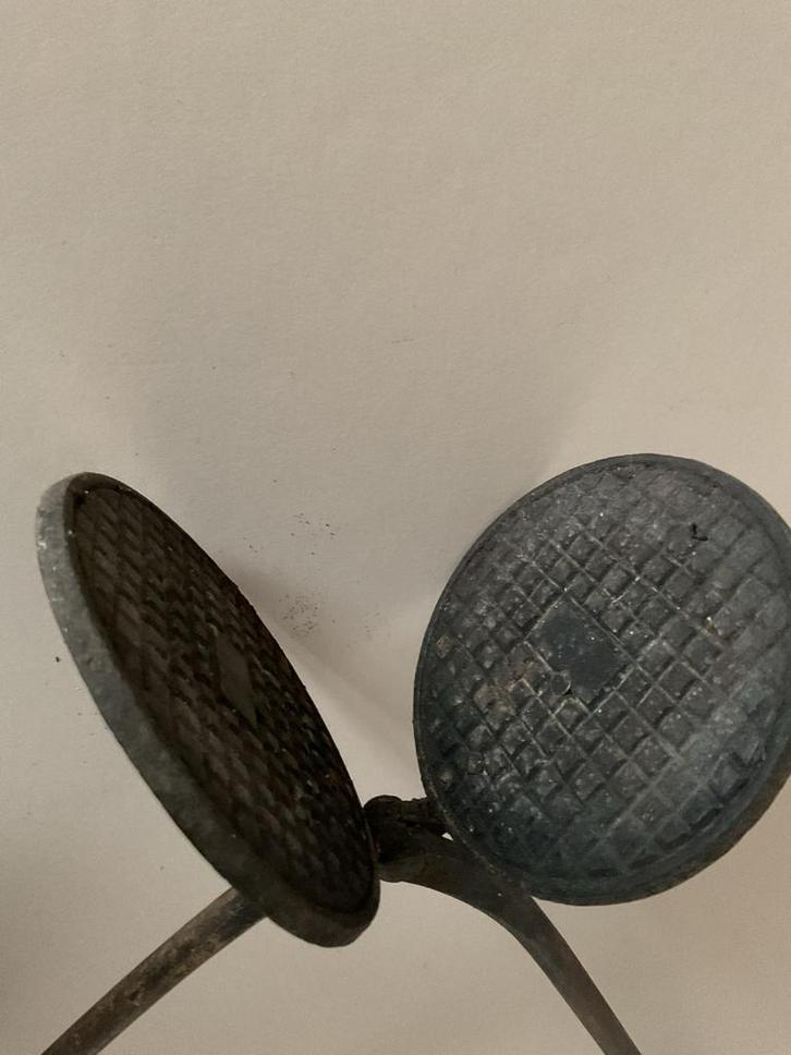 Antiek stroopwafelijzer uit de jaren '20, Antiek en Kunst, Antiek | Keukenbenodigdheden, Ophalen of Verzenden