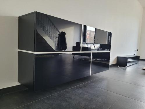 NIEUW zwevend dressoir met kleppen Mat / Hoogglans zwart, Huis en Inrichting, Overige Huis en Inrichting, Nieuw, Ophalen of Verzenden