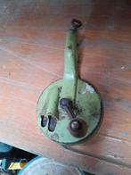 Oude Snijbonenmolen - Vintage Keukenaccessoire, Antiek en Kunst, Antiek | Gereedschap en Instrumenten, Ophalen