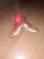 Goude! Voetbalschoenen Adidas predator, weinig gebruikt., Maat XS of kleiner, Ophalen, Zo goed als nieuw, Schoenen