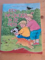 Carry Slee - Een krokodil in de heg, Ophalen, Fictie algemeen, Carry Slee, Zo goed als nieuw