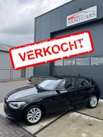 BMW 1-Serie 116i 5DR Aut8 2012 dak Zwart - COMPLEET IN ORDE!, Auto's, BMW, Zwart, 4 cilinders, Zwart, Origineel Nederlands
