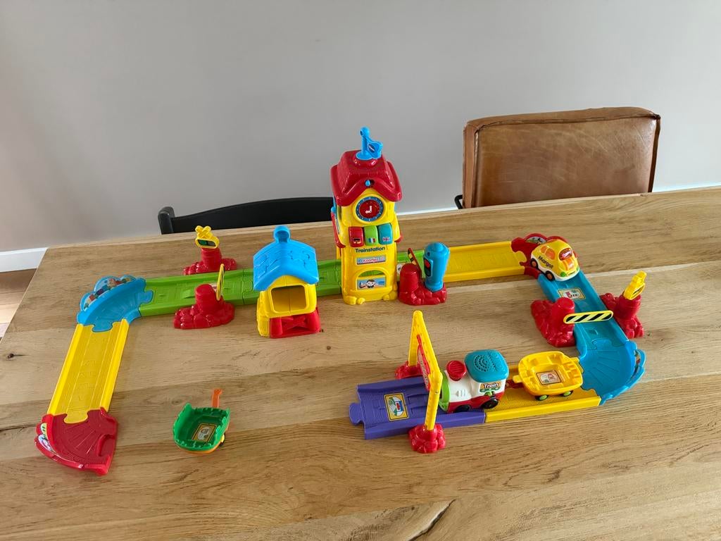 Veel Vtech Toet Toet goede staat ( dieren en trein), Racebaan, Zo goed als nieuw, Handmatig, Ophalen