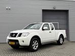 Nissan Navara 2.5 dCi XE King Cab I 4WD I Clima. I Cruise I, Auto's, Nissan, Euro 5, Stof, Gebruikt, Wit