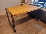 Industriële eettafel/bureau City - hout met ijzer onderstel, Huis en Inrichting, Bureaus, Ophalen, Zo goed als nieuw