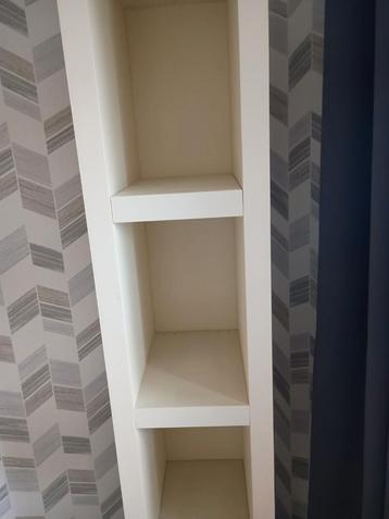 Wandkast , vakkenkast met planken - Zo goed als nieuw