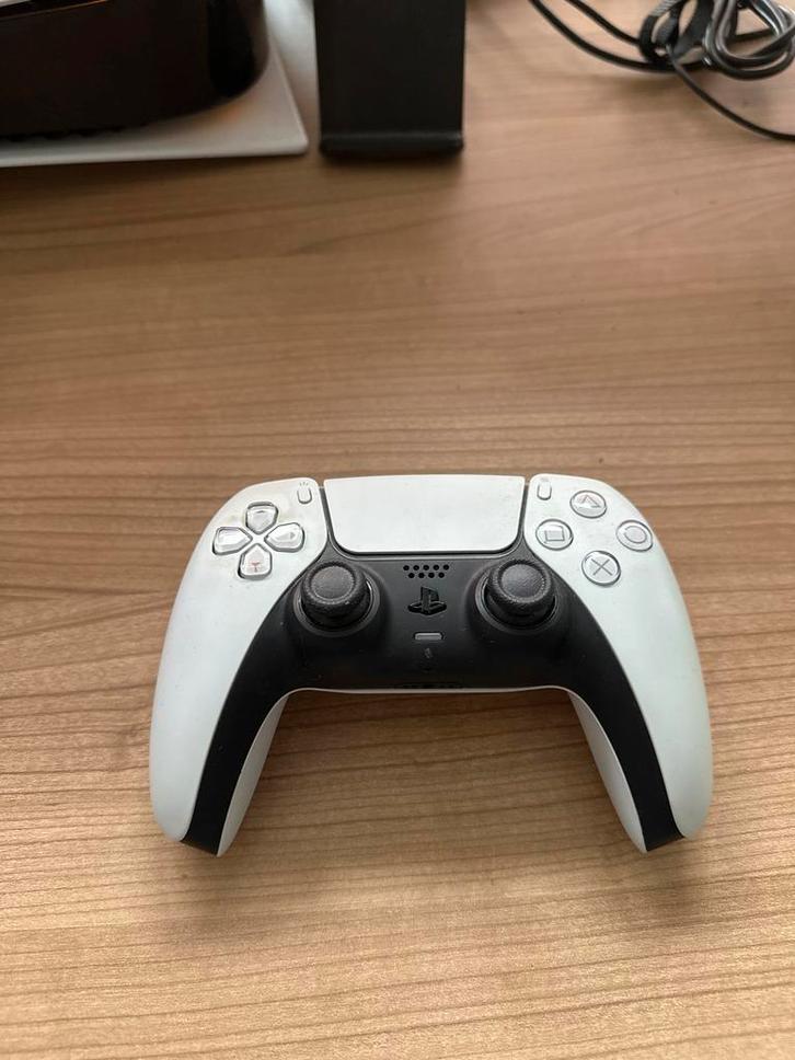 PlayStation 5 Controller - klein defect, Spelcomputers en Games, Spelcomputers | Sony PlayStation 5, Gebruikt, Playstation 5, Ophalen of Verzenden