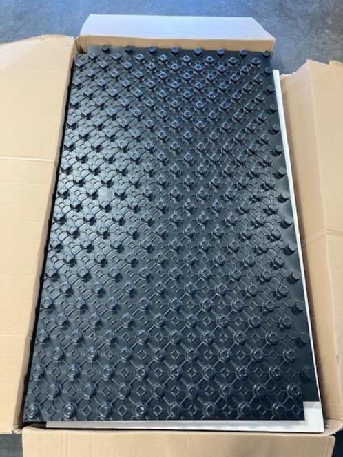 NIEUW! Noppenplaten vloerverwarming met isolatie 5 stuks, Doe-het-zelf en Verbouw, Metselstenen, Nieuw, Ophalen