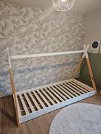 Tipi kinderbed 90x200, Ophalen, 85 tot 100 cm, Zo goed als nieuw, Lattenbodem