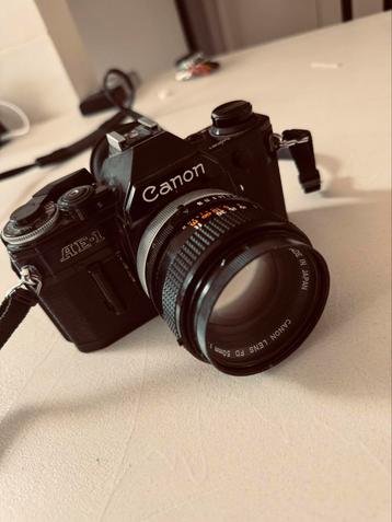 Te koop: Canon AE-1 spiegelreflex camera beschikbaar voor biedingen