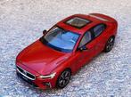 1:18 Volvo S60 T5 2020 – Rood Actieprijs, Nieuw, Overige merken, Ophalen of Verzenden, Auto