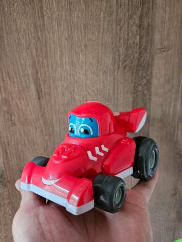Baby clementoni F1 auto beschikbaar voor biedingen