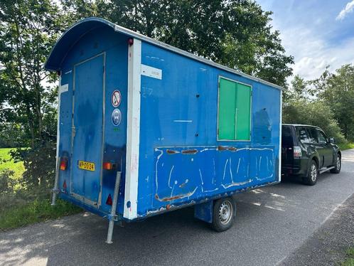 Metalen snelverkeer schaftwagen schaftkeet bouwkeet keet, Zakelijke goederen, Machines en Bouw | Keten en Containers, Ophalen of Verzenden