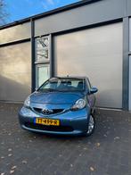 Toyota Aygo 1.0 12V Vvt-i 5DRS 2008 Blauw, Voorwielaandrijving, 68 pk, Handgeschakeld, Particulier