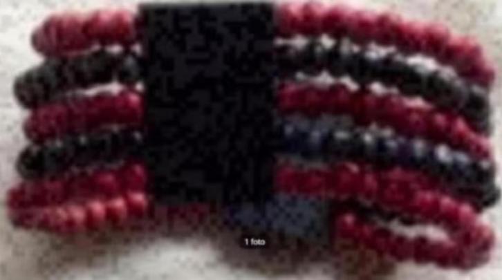 Rood-zwarte houten armband met kraaltjes met elastiek, Sieraden, Tassen en Uiterlijk, Armbanden, Zo goed als nieuw, Elastiek, Rood