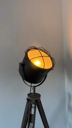 Industrie stalamp, Huis en Inrichting, Lampen | Vloerlampen, Ophalen, Zo goed als nieuw, Hout, Minder dan 100 cm