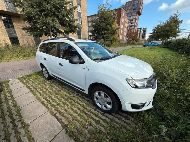 Dacia Logan 0.9 66KW TCE MCV 2016 Wit, Auto's, Dacia, Particulier, Logan MCV, Airconditioning, Centrale vergrendeling, Cruise Control