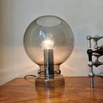 Vintage jaren 70 design Rookglazen Tafellamp, met chroom, Ophalen of Verzenden, Zo goed als nieuw, X, Minder dan 50 cm