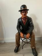 Charly chaplin op ijzeren stoel., Ophalen of Verzenden, Zo goed als nieuw