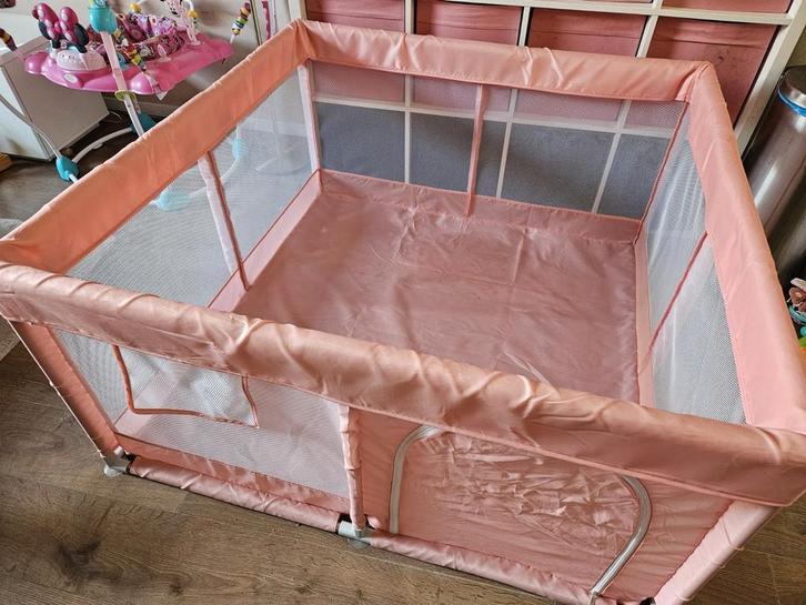 Grondbox roze, Kinderen en Baby's, Boxen, Zo goed als nieuw, Ophalen of Verzenden