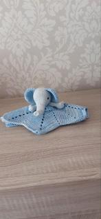 Knuffeldoekje olifant.
Gehaakt knuffeldoekje., Kinderen en Baby's, Kraamcadeaus en Geboorteborden, Ophalen of Verzenden, Nieuw