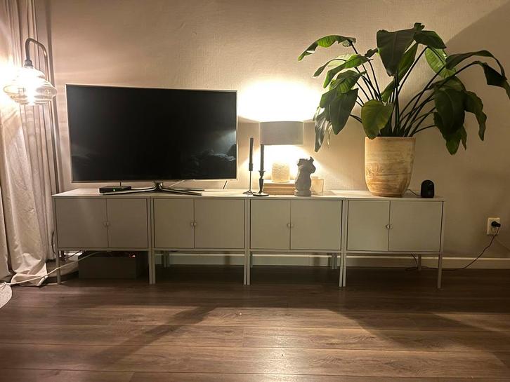 TV Meubel - Ikea Lixhult, Huis en Inrichting, Kasten | Televisiemeubels, Zo goed als nieuw, Minder dan 100 cm, 200 cm of meer