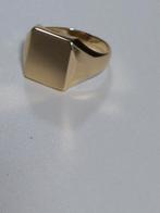 Gouden zegelring, 14 karaat, maat 20, 20 of groter, Heer, Ophalen of Verzenden, Zo goed als nieuw