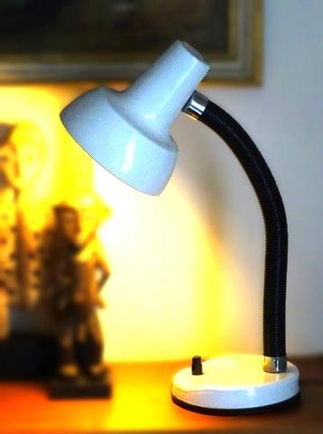 Vintage Herda lamp Bureaulamp Wit Zwart beschikbaar voor biedingen