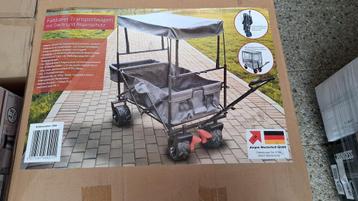 Nieuwe bolderkar met dak en regenhoes beschikbaar voor biedingen