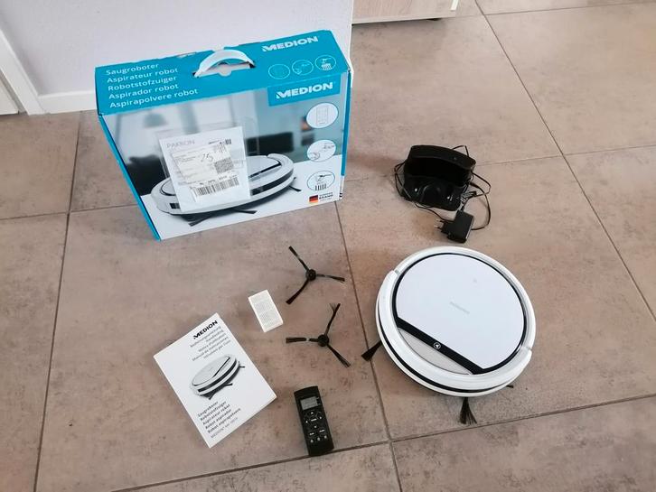 Medion Robotstofzuiger - Zo goed als nieuw!, Witgoed en Apparatuur, Stofzuigers, Zo goed als nieuw, Robotstofzuiger, Reservoir