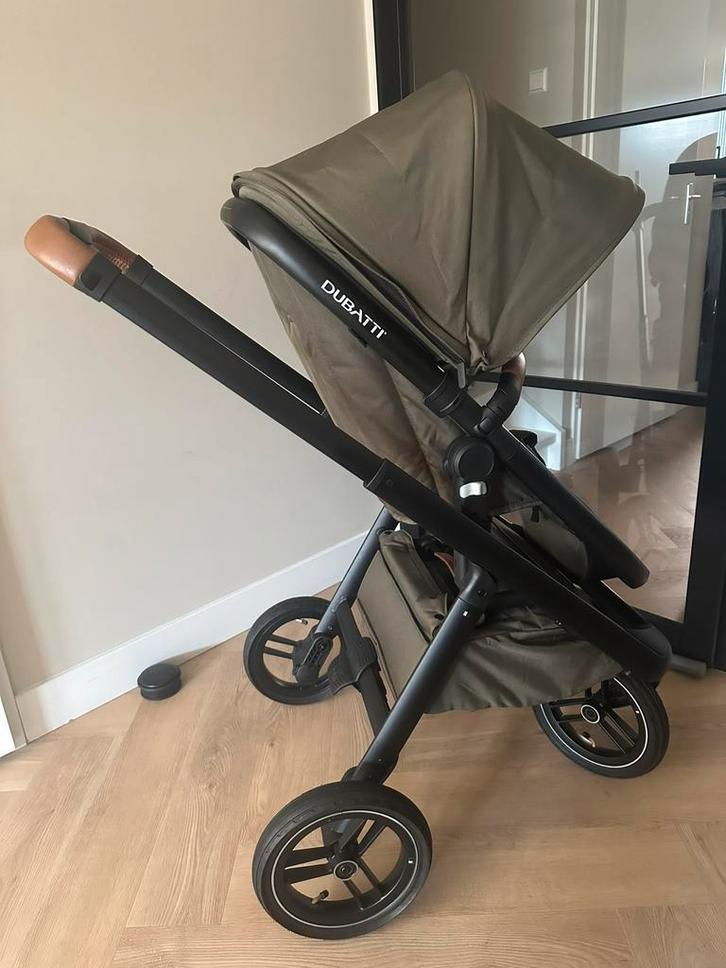 Dubatti one e5 kinderwagen, Kinderen en Baby's, Kinderwagens en Combinaties, Gebruikt, Kinderwagen, Overige merken, Luchtbanden