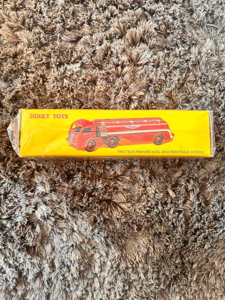 Dinky Toys Esso Tankwagen - Nieuw in doos!, Muziek en Instrumenten, Blaasinstrumenten | Mondharmonica's, Nieuw, Met koffer of doosje