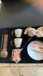 Turkse koffiezet in doos, Huis en Inrichting, Keuken | Servies, Ophalen of Verzenden, Nieuw, Overige stijlen, Kop(pen) en/of Schotel(s)