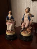 Antieke Porseleinen Beelden - Set van Twee, Antiek en Kunst, Kunst | Beelden en Houtsnijwerken, Ophalen of Verzenden