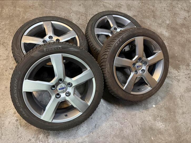 ✅ 17 inch Volvo Cratus Velgen C30 V40 V50 S50 V60 V70 Pih, Auto-onderdelen, Banden en Velgen, Banden en Velgen, Zomerbanden, 17 inch