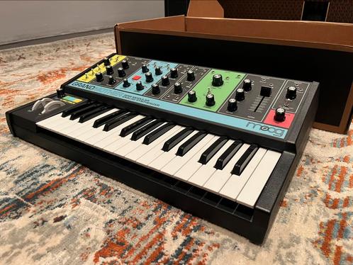 Moog Grandmother, Muziek en Instrumenten, Synthesizers, Zo goed als nieuw, Overige aantallen, Overige merken, Ophalen of Verzenden