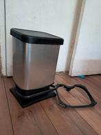 Te koop,Rotho merk prullenbak met pedaal functie., Ophalen, Zo goed als nieuw, Met pedaal, Minder dan 50 cm