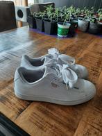 Mooie witte lak puma s maat 38, Puma, Ophalen of Verzenden, Sneakers of Gympen, Zo goed als nieuw