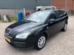 Ford Focus 1.6 74KW Wagon 2006 Zwart, 1596 cc, 15 km/l, 4 cilinders, 635 kg
