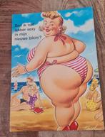 Dikke vrouw op het strand in sexy bikini, Verzenden, Gelopen, Overige thema's
