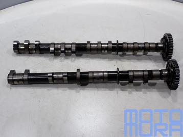nokkenassen voor de Yamaha R1 2004 - 2006 RN12 nokkenas inla beschikbaar voor biedingen