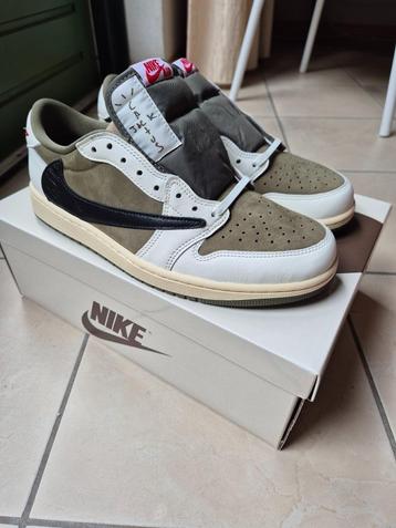Jordan 1 Retro Low Travis Scott Medium Olive - EU 44 / US 10 beschikbaar voor biedingen
