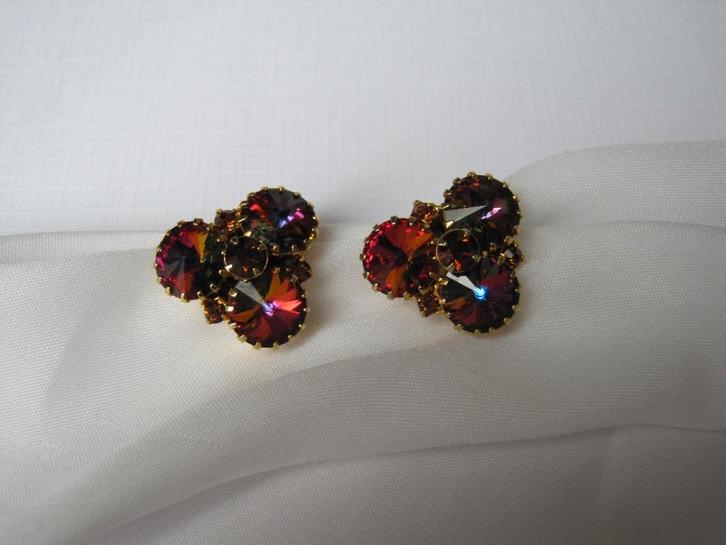 Oorbellen/paars lila rivoli kristal (Juliana?), Sieraden, Tassen en Uiterlijk, Oorbellen, Zo goed als nieuw, Overige materialen