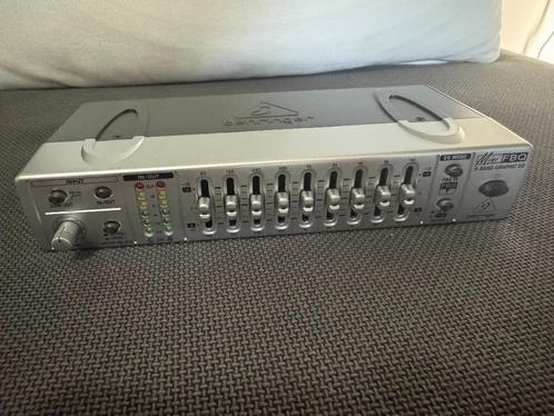 Behringer FBQ800 equalizer, Muziek en Instrumenten, Effecten, Zo goed als nieuw, Equalizer, Ophalen